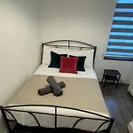 1Br-2Guests-Freeparking-Wifi-Tv