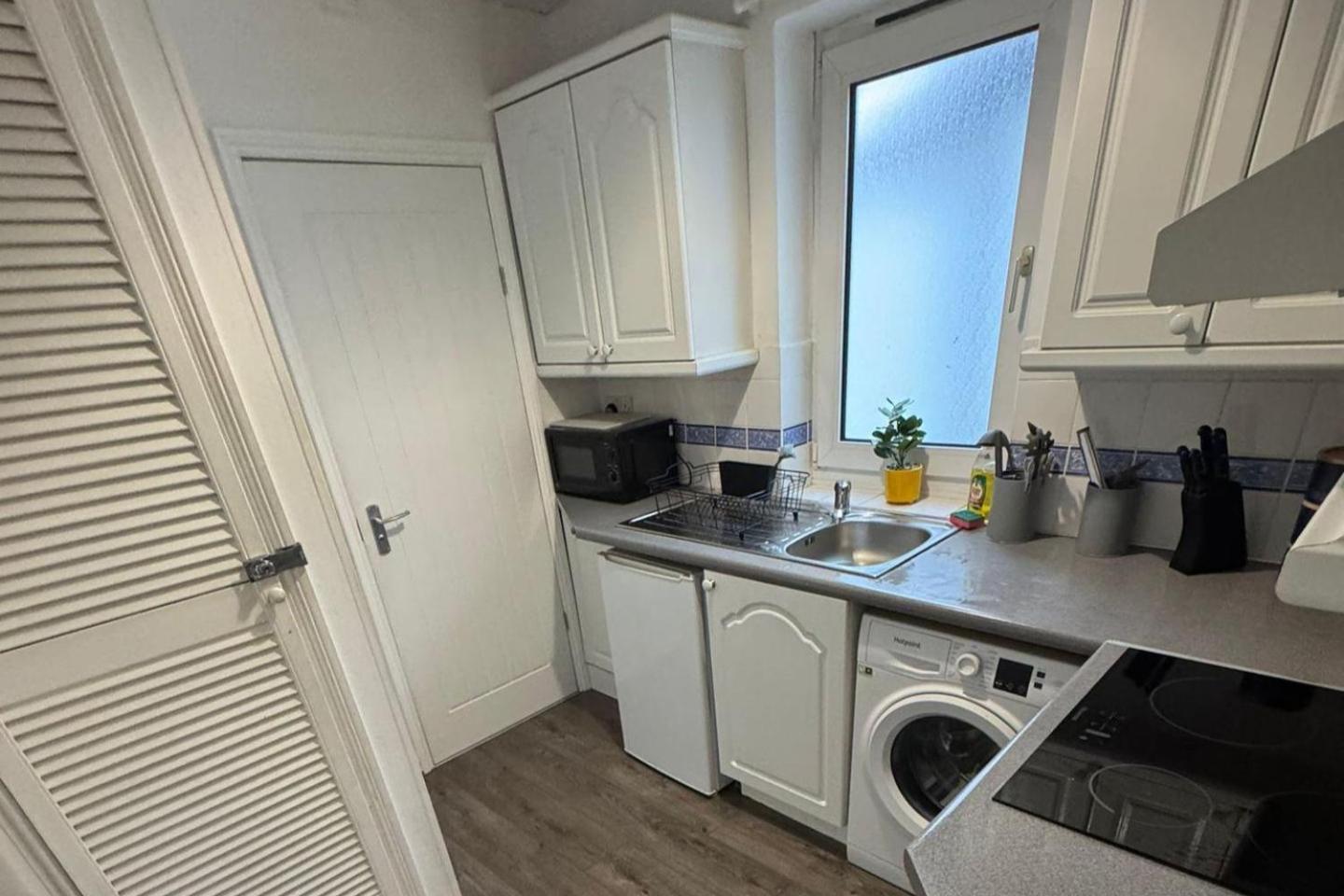 1br-2guests-freeparking-wifi-tv Apartment *